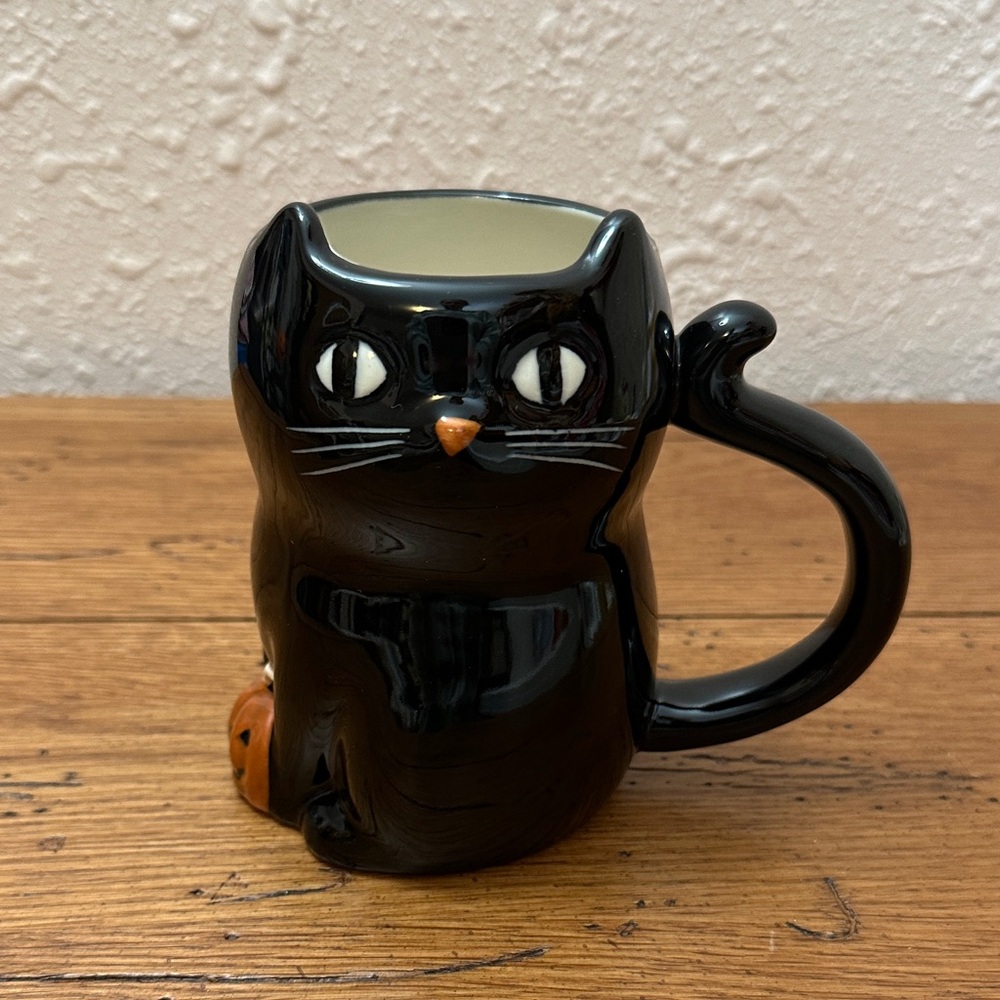 Charming Black Cat Ceramic Mug